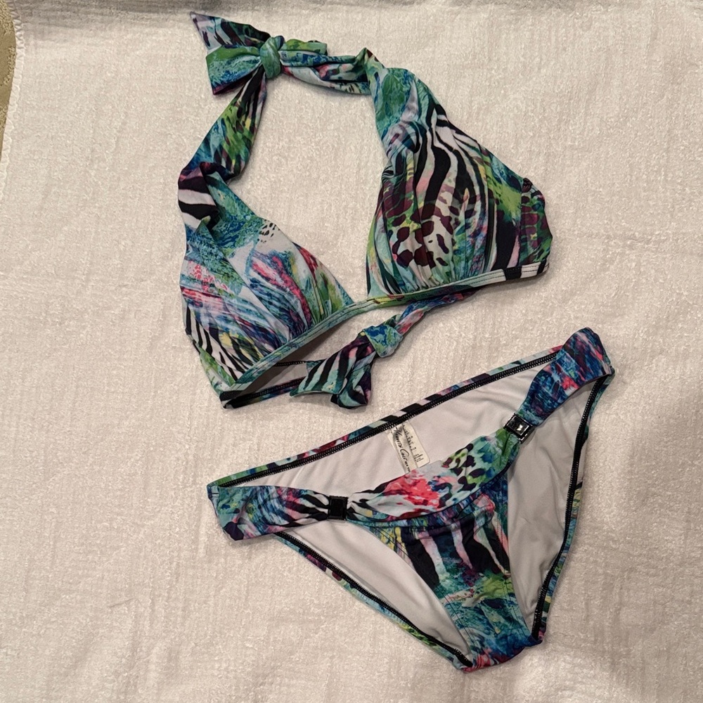 Kenneth Cole Tropical Print Bikini - Large bottom & 36 B/C top